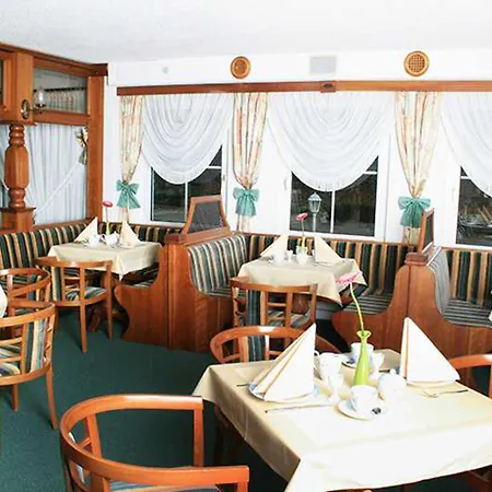 Hotel Rodewisch 酒店